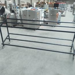 Mobile (fruit and vegetable) rack 